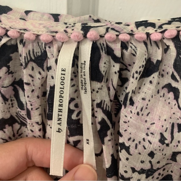 By Anthropologie Button Up Peasant Blouse XSmall Black Floral Puff Sleeve V-Neck - Picture 6 of 12